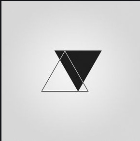 Balance — studio logo, triangoli sovrapposti